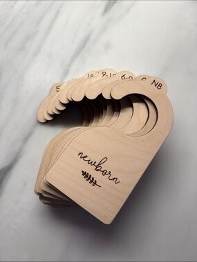 Wooden Newborn Closet Dividers - Neutral Birch